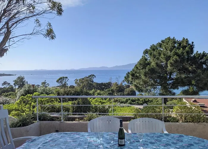 度假居 La Acacia 科蒂基亚瓦里