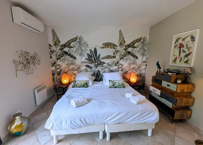 La Acacia * 科蒂基亚瓦里