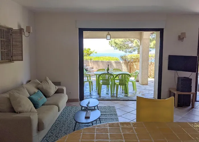 度假居 La Acacia 科蒂基亚瓦里