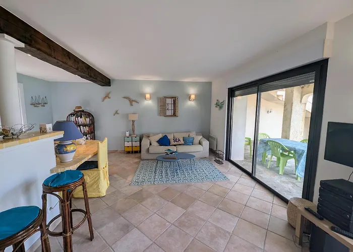 La Acacia 科蒂基亚瓦里